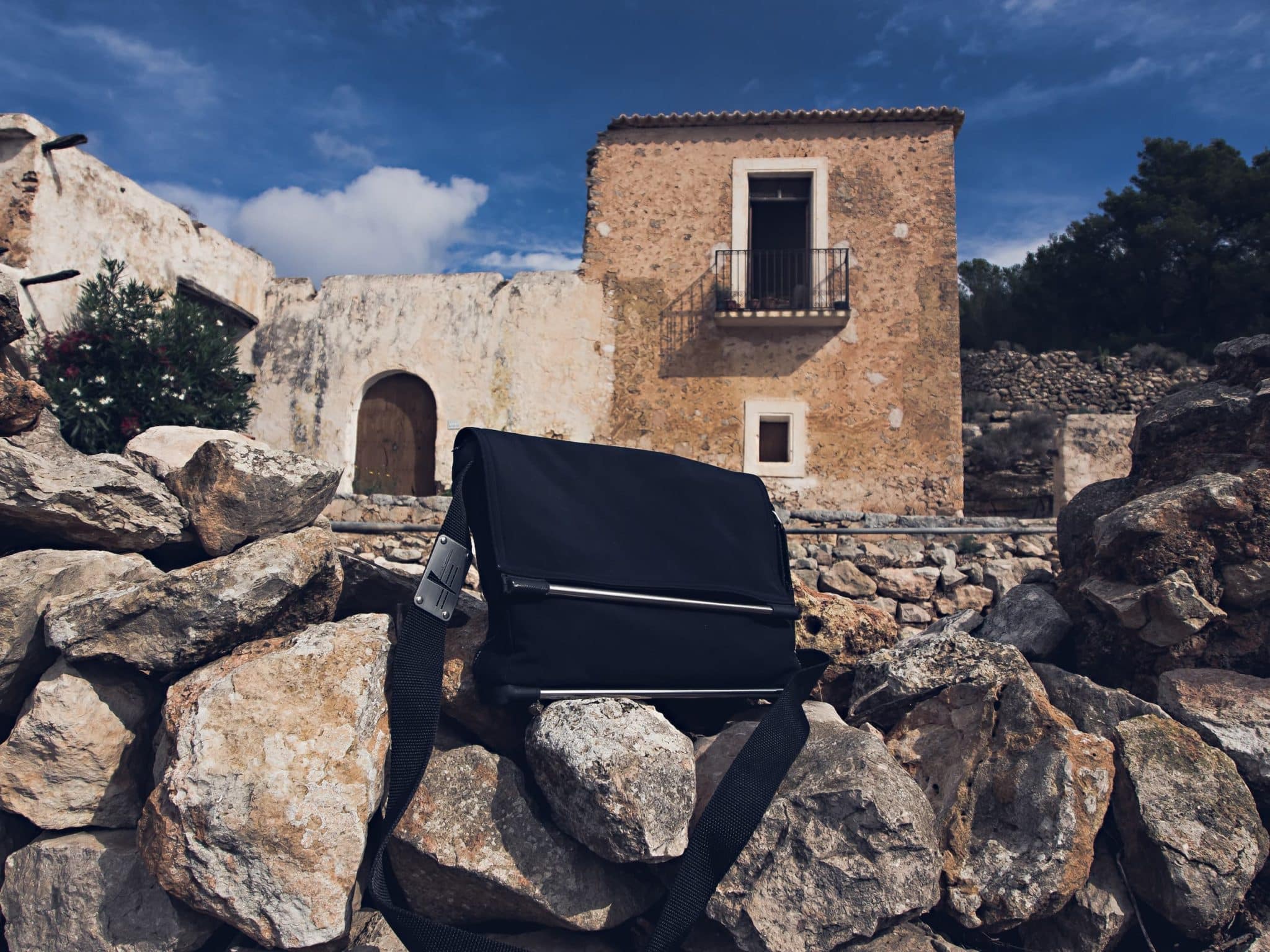 LiebJu Bags a travel love story - photographed by Holger Altgeld